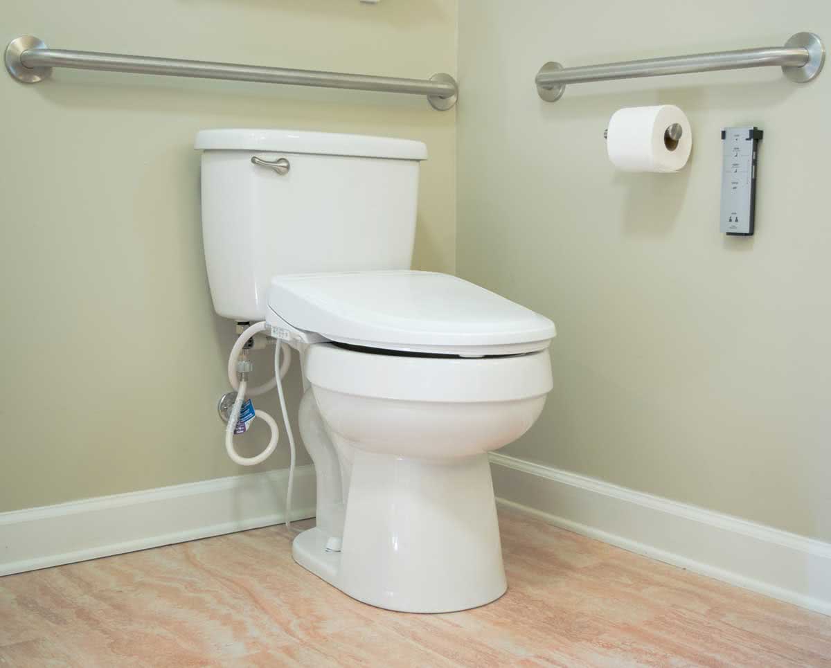  Przystosowana łazienka dla osób starszych: najważniejsze wskazówki dotyczące jej projektowania