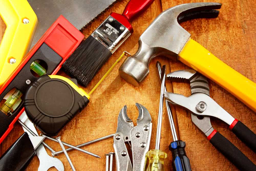  Puidutöötlemise tööriistad: 14 peamist töövahendit